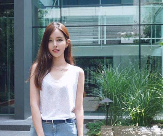 Tình trạng hôn nhân hiện tại của "hoa khôi nhà đài" cưới thiếu gia giàu có bậc nhất cả nước - Ảnh 1.