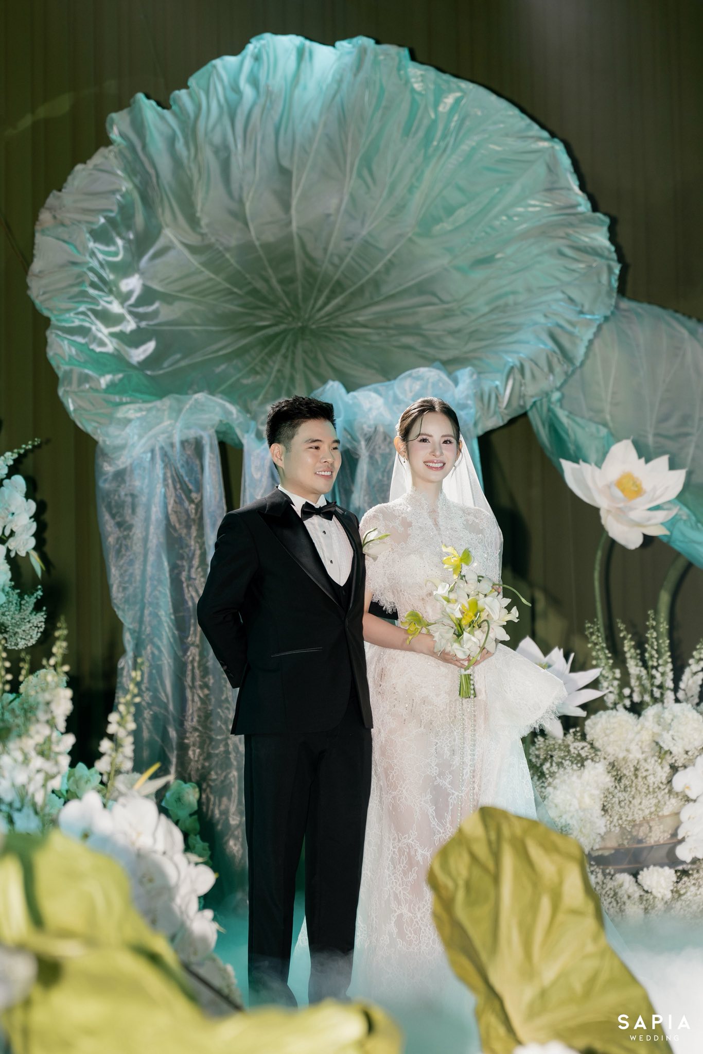 Mỹ nhân 2k2 đẹp như bước ra từ trong tranh, được mẹ chồng chấm ngay từ lần đầu gặp một bước vào nhà hào môn- Ảnh 6. Mỹ nhân 2k2 đẹp như bước ra từ trong tranh, được mẹ chồng chấm ngay từ lần đầu gặp một bước vào nhà hào môn- Ảnh 6.