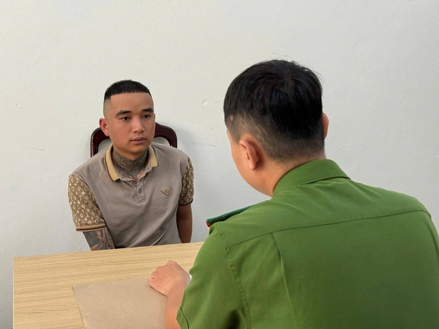 Ra lệnh bắt tạm giam Nguyễn Văn Vinh SN 2000- Ảnh 3.