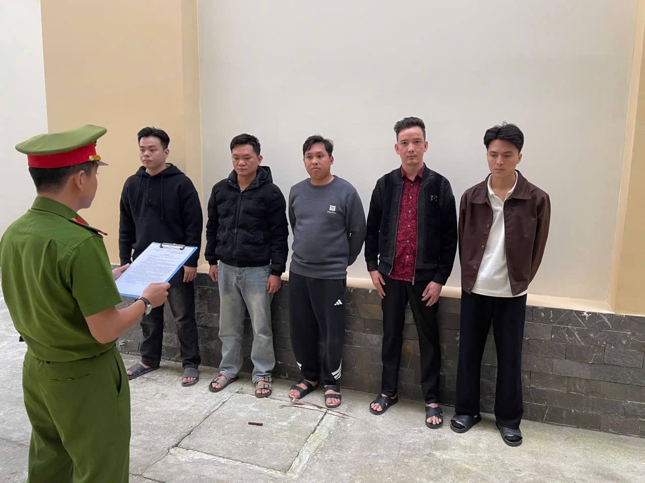 Bắt tạm giam Đặng Duy Tuấn SN 1997 và 4 người khác trong đường dây tội phạm lớn - Ảnh 1.