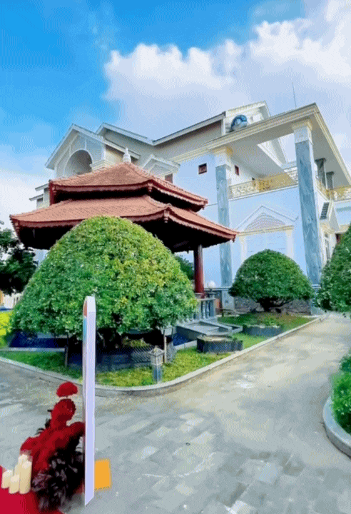 Đám cưới hot Tiền Giang đây rồi: Thiếu gia vựa gạo miền Tây chơi lớn biến sân tennis thành lễ đường- Ảnh 3.