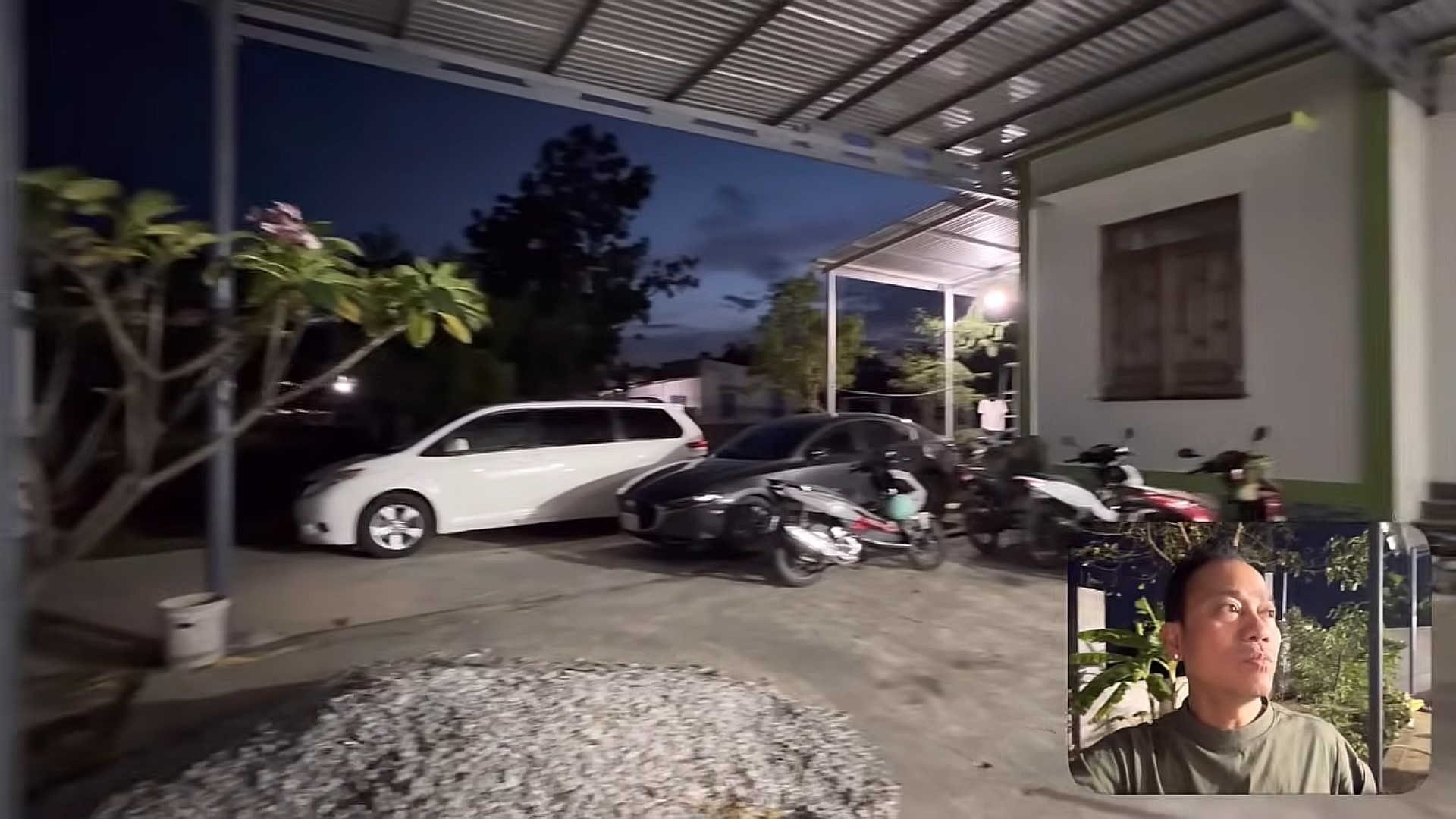 Nhà Chế Kha - con trai Chế Linh đất đai bạt ngàn, xe hơi chất đầy: Chế Phong từ Mỹ về phải trầm trồ- Ảnh 1.