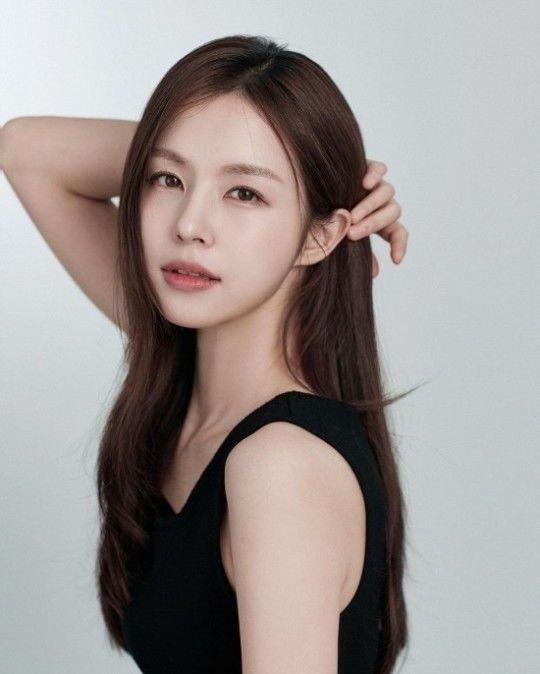 Tình trạng hôn nhân hiện tại của "hoa khôi nhà đài" cưới thiếu gia giàu có bậc nhất cả nước - Ảnh 4.