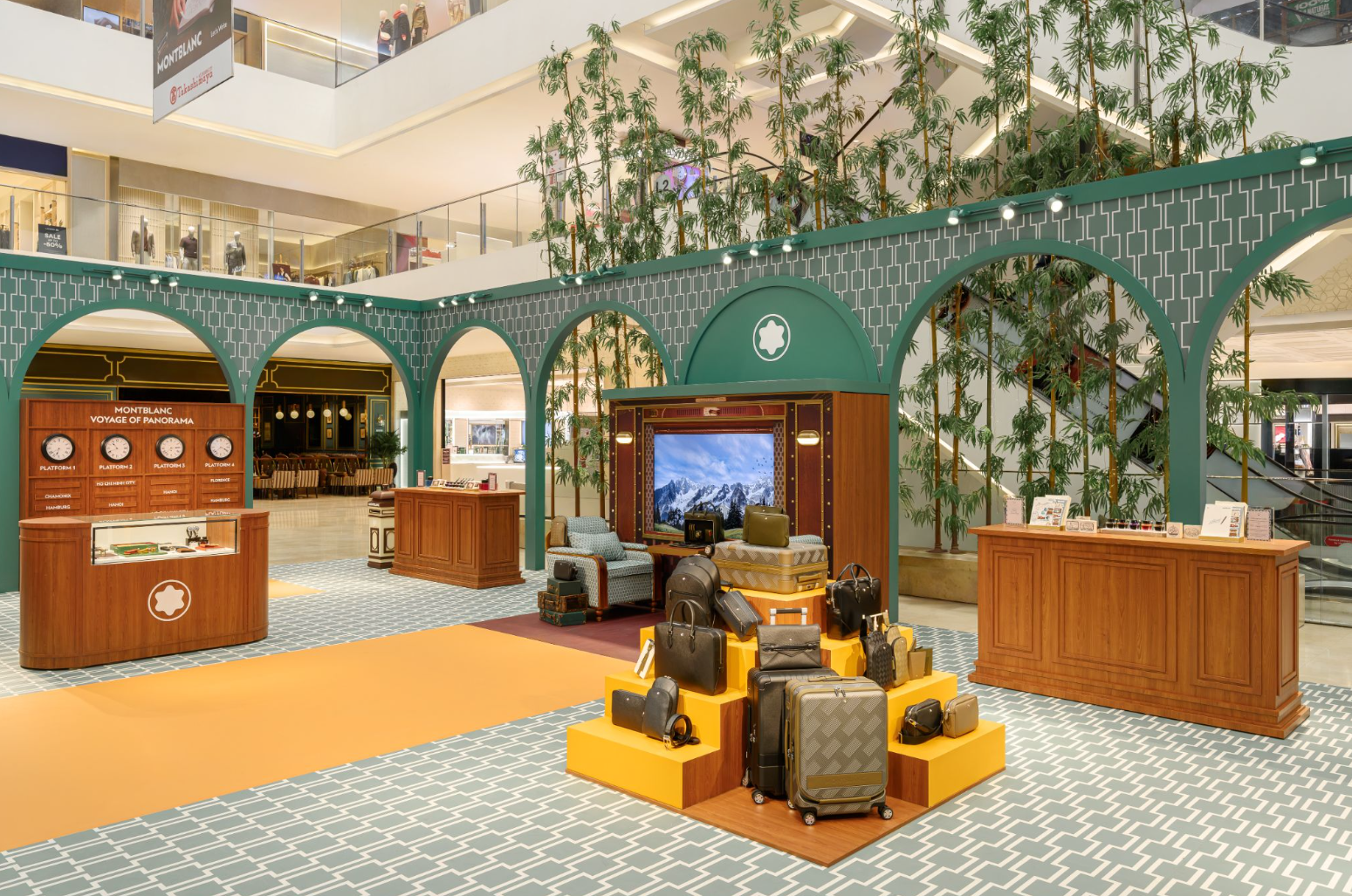 “Chuyến tàu” cực lạ đang là địa điểm hot nhất tại TP.HCM lúc này- Ảnh 1. “Chuyến tàu” cực lạ đang là địa điểm hot nhất tại TP.HCM lúc này- Ảnh 1.