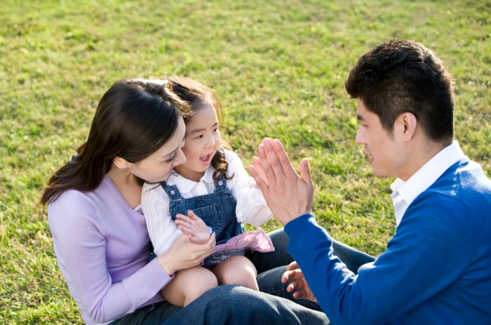 "Con yêu bố hay mẹ hơn?": Các bậc phụ huynh hãy chú ý, đây là một câu hỏi rất nguy hiểm!- Ảnh 5.