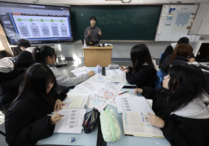 Nỗi lo học sinh lạm dụng AI tại Hàn Quốc- Ảnh 1.