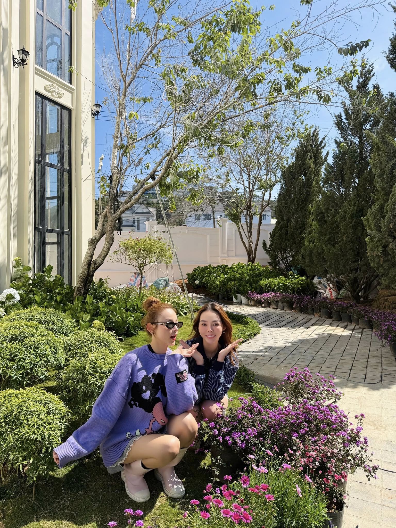 Lần đầu lộ diện căn biệt thự do Huyền Baby và bạn thân 20 năm xây để "dưỡng già" ở Đà Lạt - Ảnh 3.