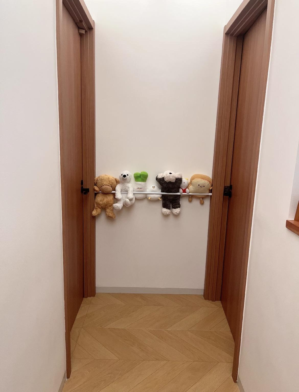 Một thanh treo co giãn, hơn 20 cách dùng: Món đồ rẻ nhất nhưng "lời" nhất tôi từng mua - Ảnh 19.