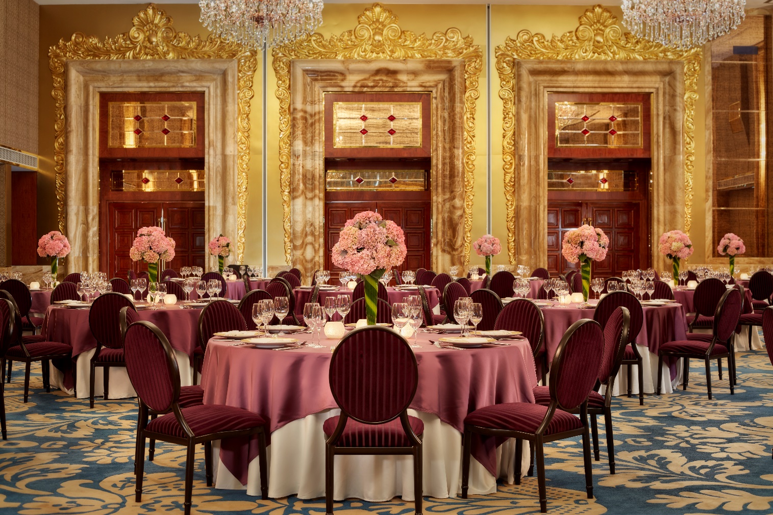 Nâng tầm tiệc tân niên đẳng cấp tại The Reverie Saigon - Ảnh 1. Nâng tầm tiệc tân niên đẳng cấp tại The Reverie Saigon - Ảnh 1.