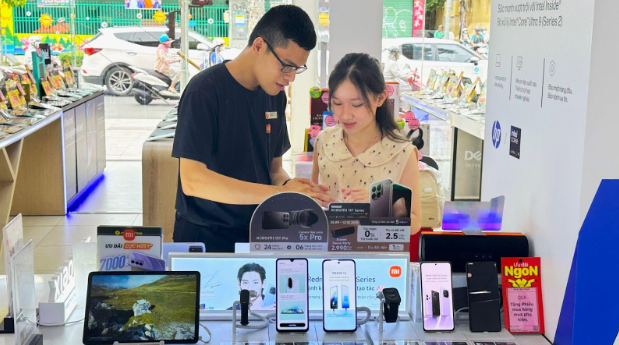 Một nhà bán lẻ 'chơi lớn' tặng gói bảo hành 4 năm cho người mua mẫu điện thoại Xiaomi này - Ảnh 3.