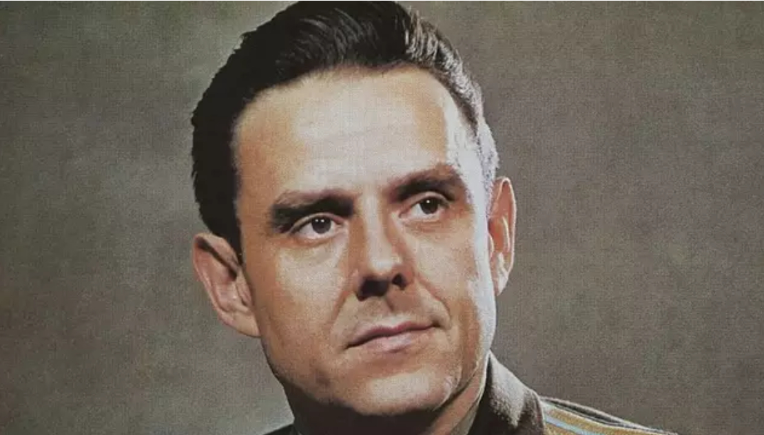 Lời trăn trối của phi hành gia trong lần truyền tin cuối cùng trước khi rơi xuống từ vũ trụ- Ảnh 1. Lời trăn trối của phi hành gia trong lần truyền tin cuối cùng trước khi rơi xuống từ vũ trụ- Ảnh 1.