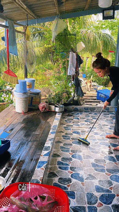 Đặc trưng nhà miền Tây, cả nước thích thú- Ảnh 1.