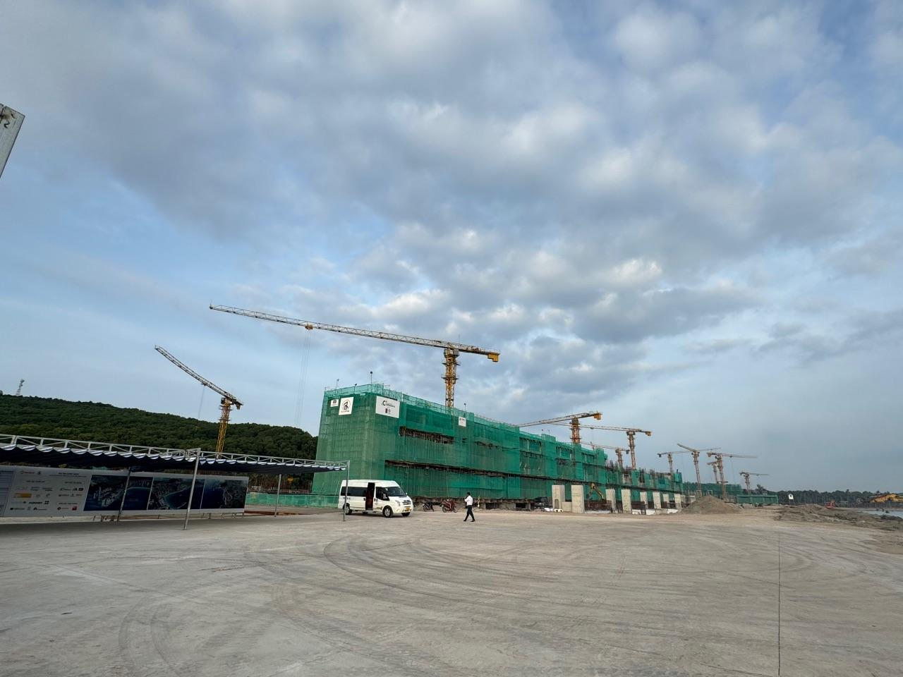 Các dự án trọng điểm phục vụ APEC Phú Quốc 2027 “khát” mặt bằng sạch - Ảnh 1.