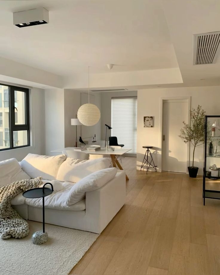 Mua nhà lần đầu: 7 cú sốc tâm lý gần như ai cũng dính- Ảnh 2.