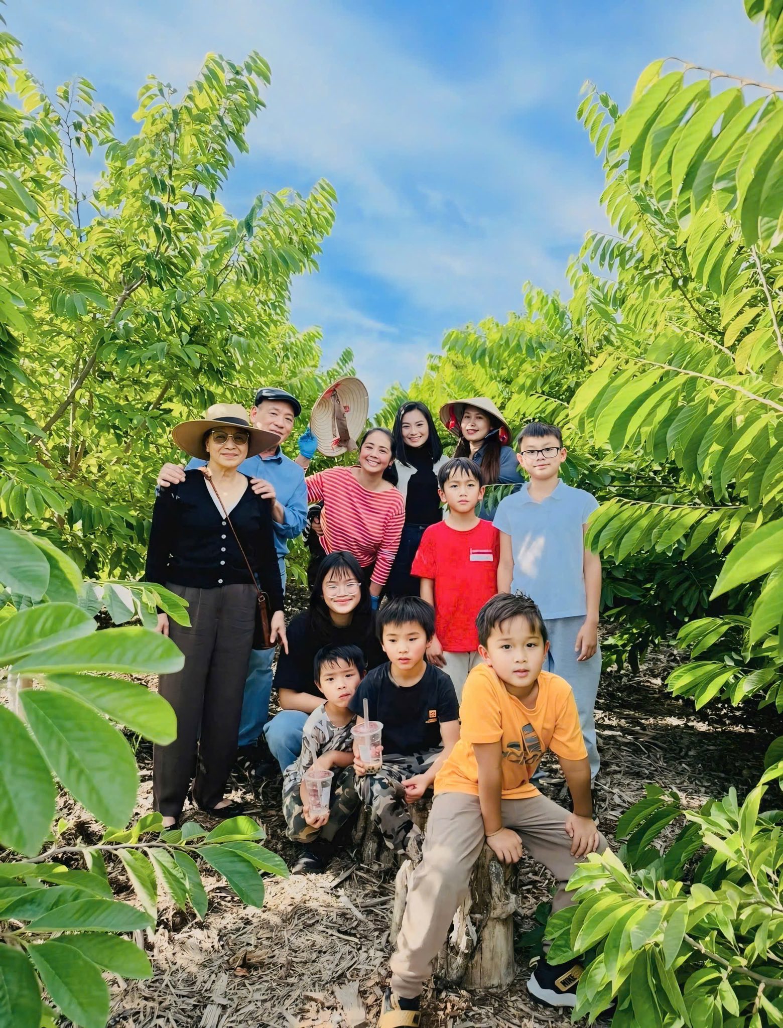 Mỹ nhân phim giờ vàng VTV rời showbiz, theo chồng Việt kiều ra nước ngoài, cuộc sống hiện ra sao?- Ảnh 10.