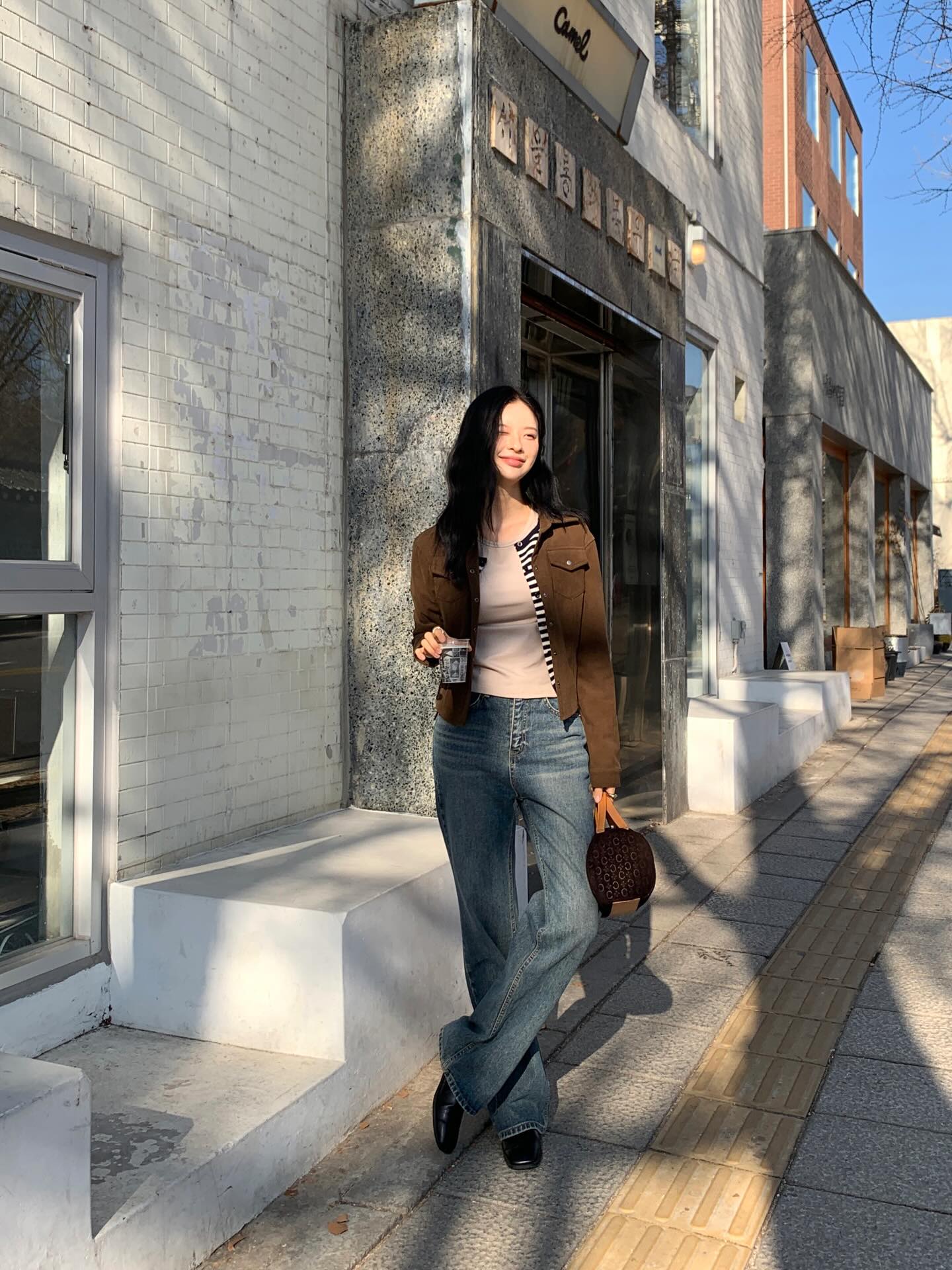 "Quần nào giày nấy" mới là đỉnh cao phối đồ: 4 combo không chỉ tôn dáng mà còn sành điệu- Ảnh 3.