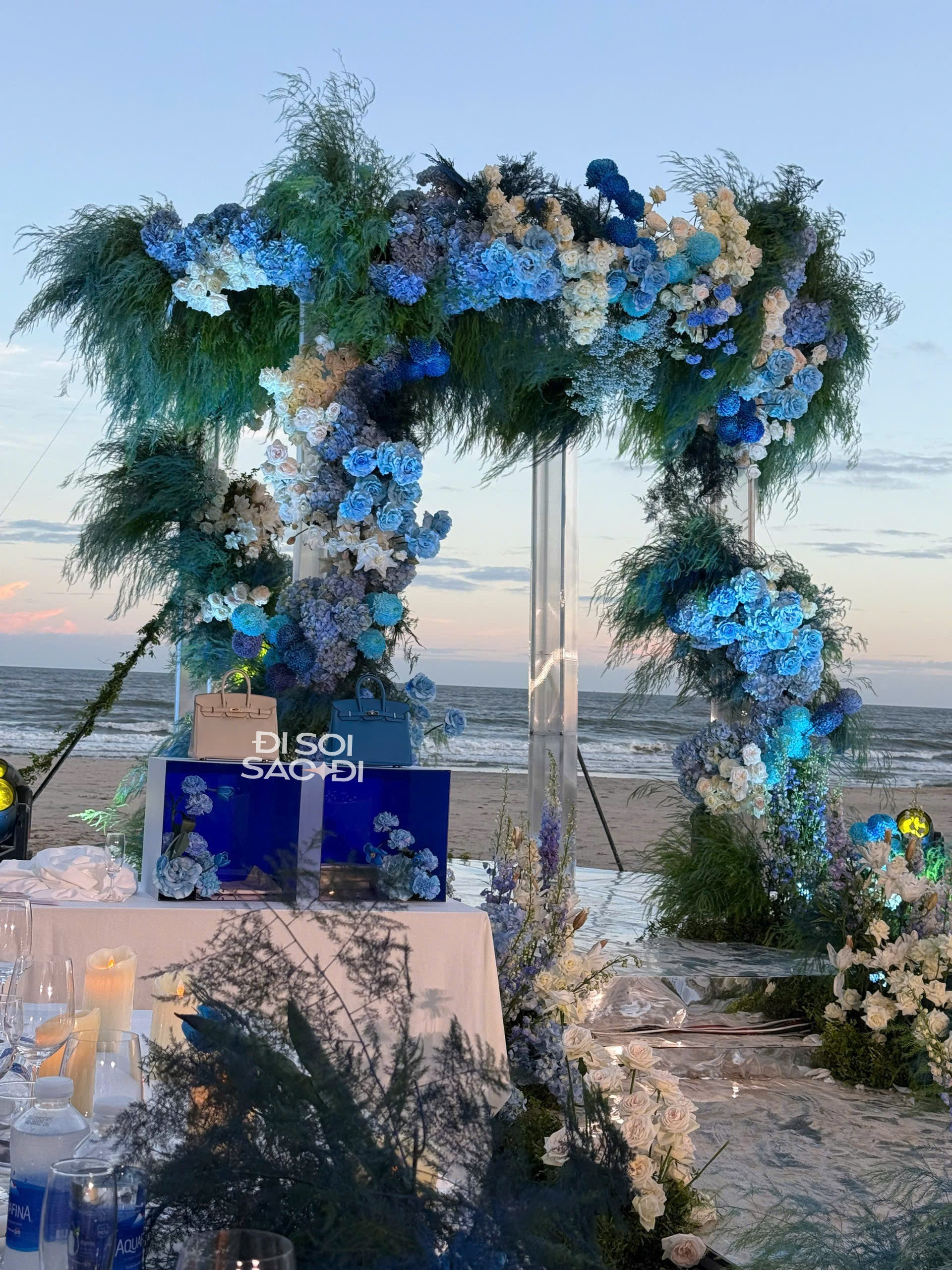 Midu đeo túi 800 triệu nhưng thứ gây chú ý lại là làn da tuổi 36- Ảnh 9.