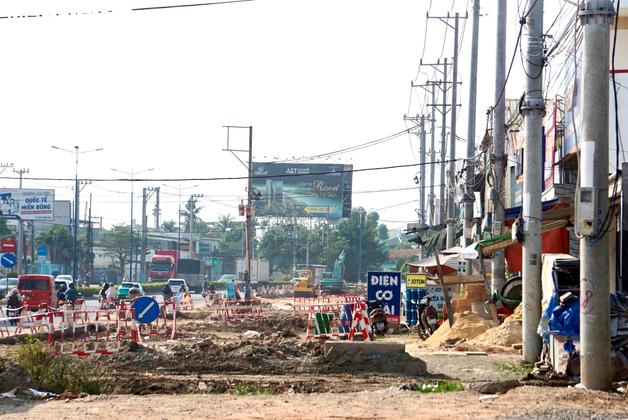 Diện mạo dự án mở rộng Quốc lộ 13 đoạn qua Bình Dương cũ sau 4 năm thi công- Ảnh 4.