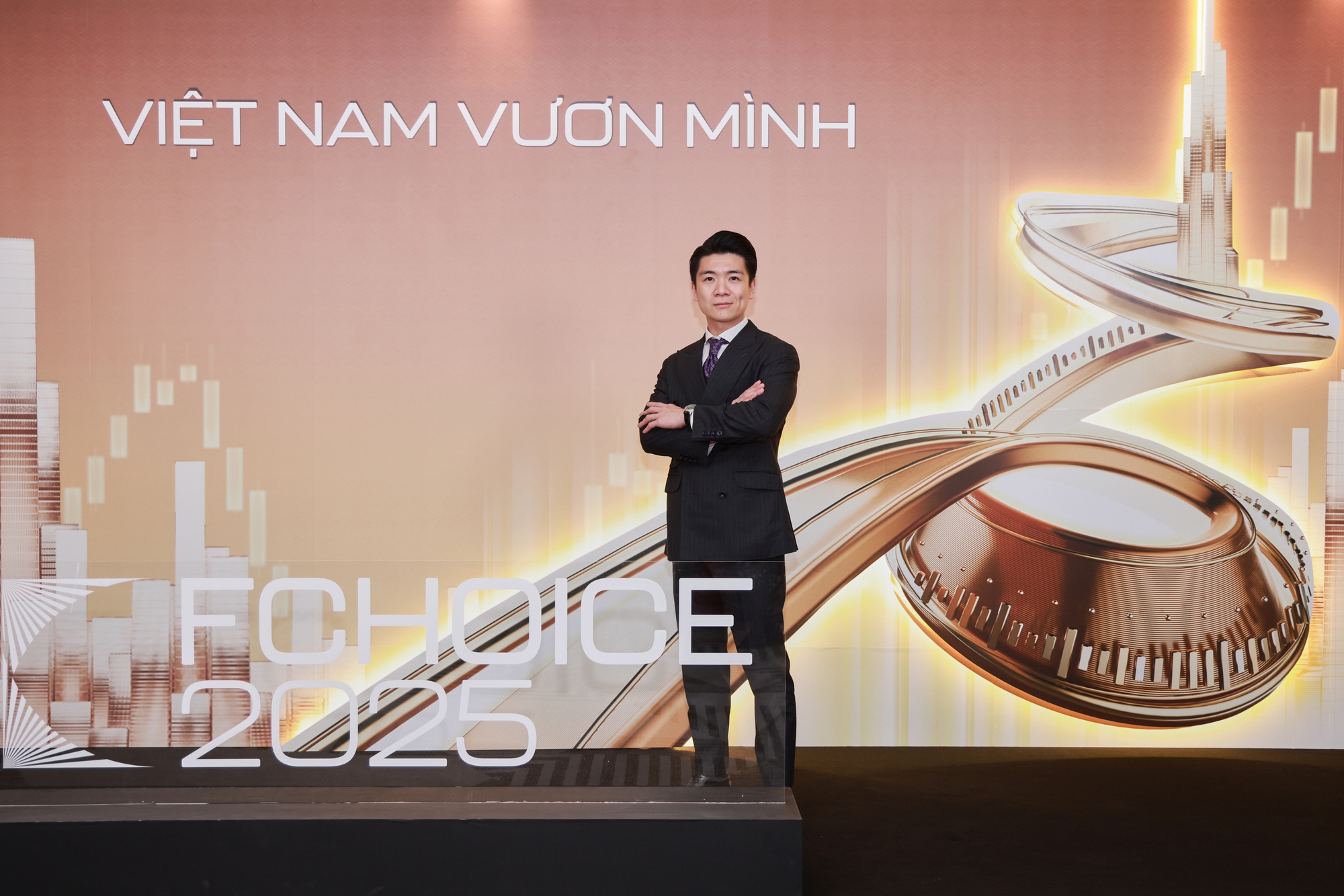 Nhiều Lãnh Đạo Ngân Hàng, Chuyên Gia Kinh Tế Tham Dự Fchoice 2025 - Ảnh 2.