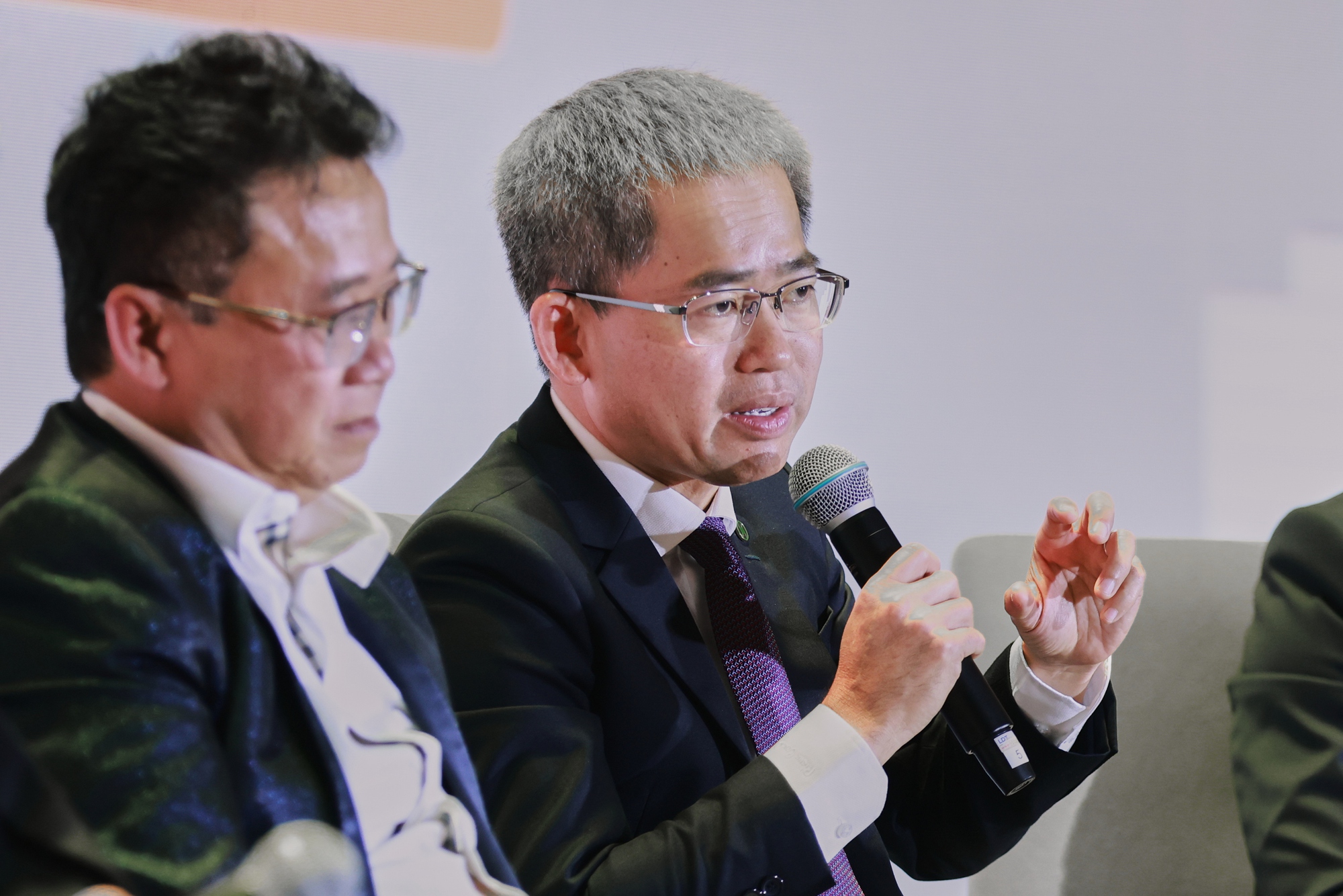 Nhiều Lãnh Đạo Ngân Hàng, Chuyên Gia Kinh Tế Tham Dự Fchoice 2025 - Ảnh 8.