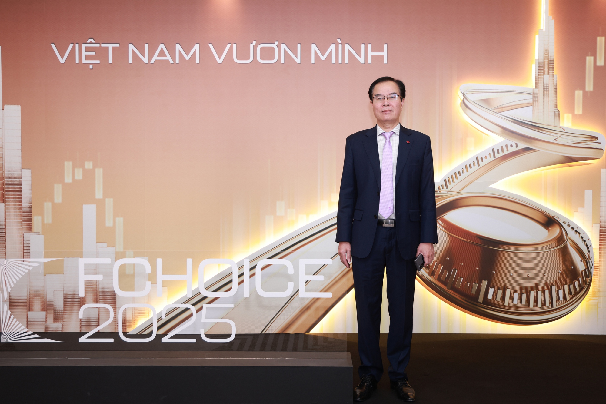 Nhiều Lãnh Đạo Ngân Hàng, Chuyên Gia Kinh Tế Tham Dự Fchoice 2025 - Ảnh 5.