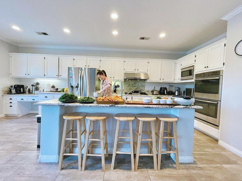 Mỹ nhân phim giờ vàng VTV rời showbiz, theo chồng Việt kiều ra nước ngoài, cuộc sống hiện ra sao?- Ảnh 6.