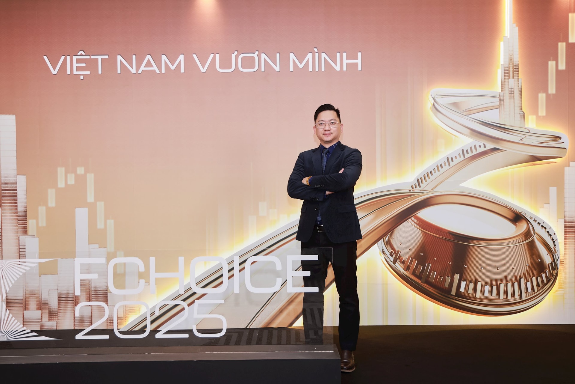 Dàn "khách VIP" tham dự Lễ vinh danh FChoice 2025 và "hiến kế" nắm bắt cơ hội đầu tư trong năm 2026 - Ảnh 4.