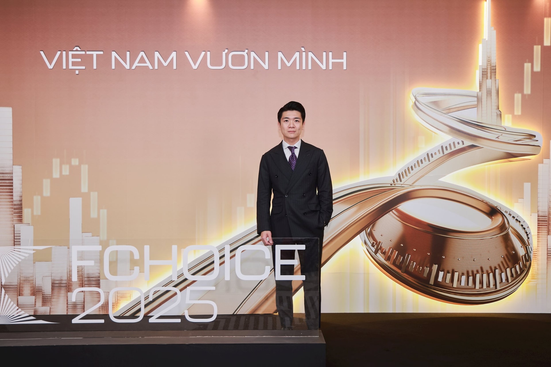 Dàn "khách VIP" tham dự Lễ vinh danh FChoice 2025 và "hiến kế" nắm bắt cơ hội đầu tư trong năm 2026- Ảnh 11.