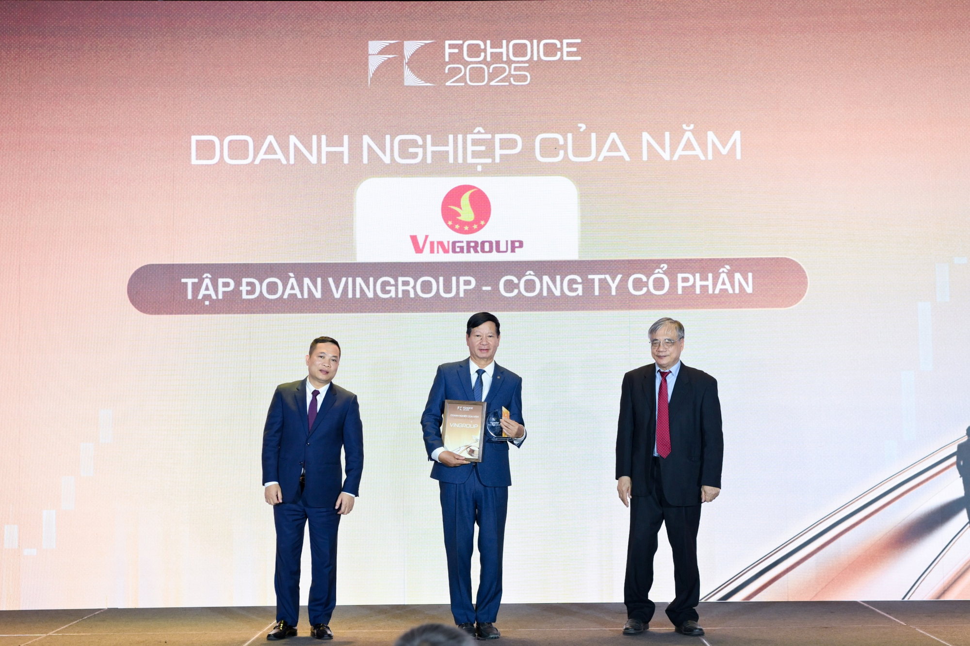 Lễ vinh danh FChoice 2025 - Ảnh 1.