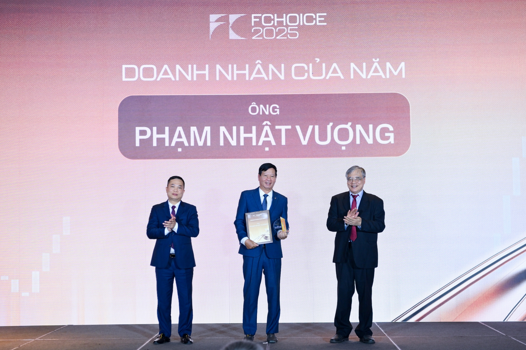 Lễ vinh danh FChoice 2025 - Ảnh 5.