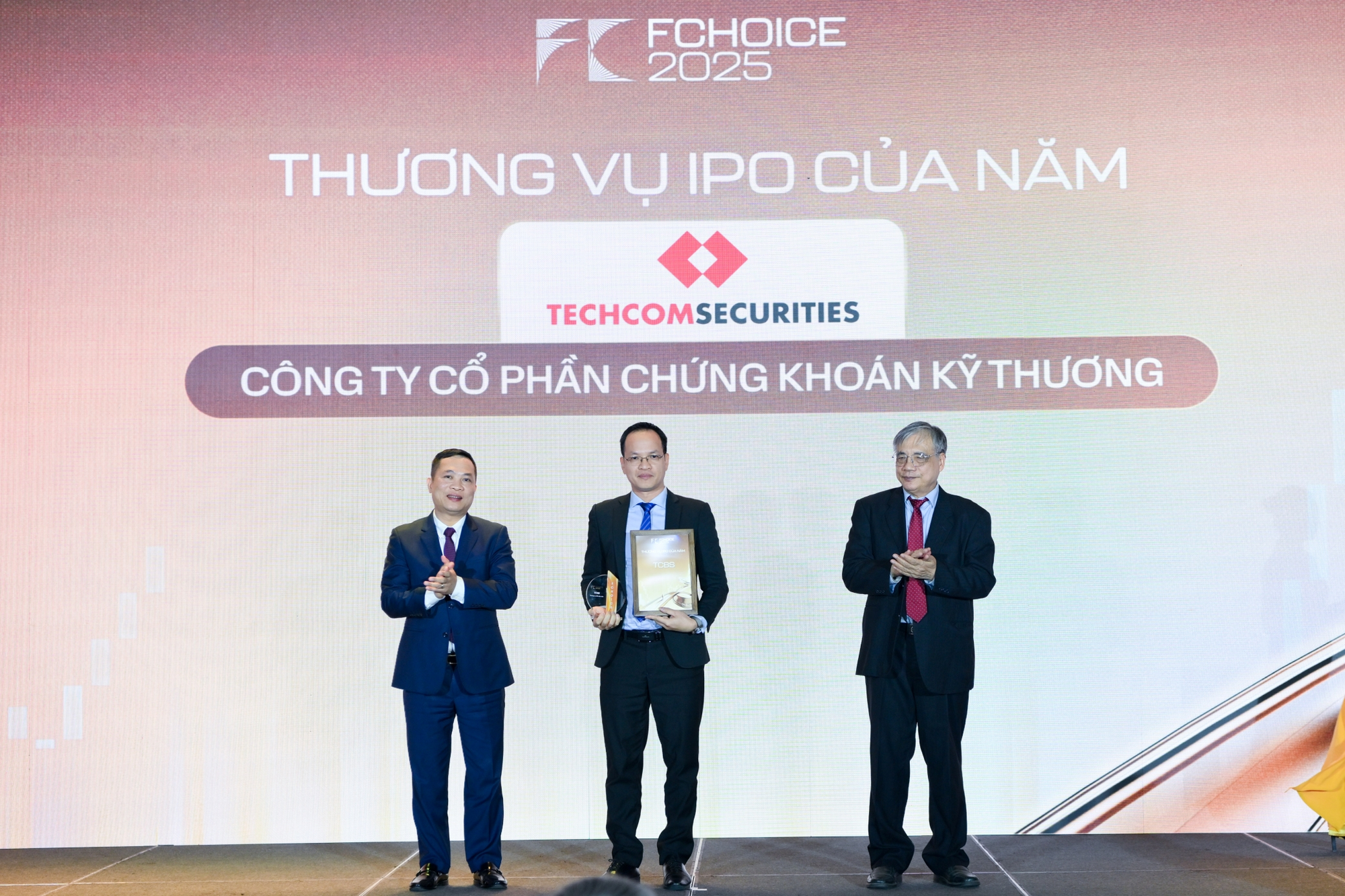 Lễ vinh danh FChoice 2025 - Ảnh 6.