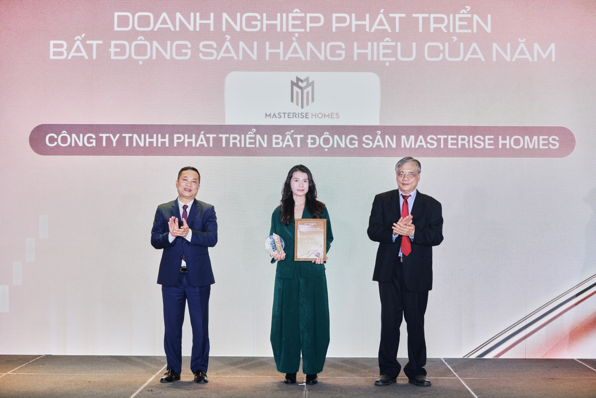 Lễ vinh danh FChoice 2025 - Ảnh 13.