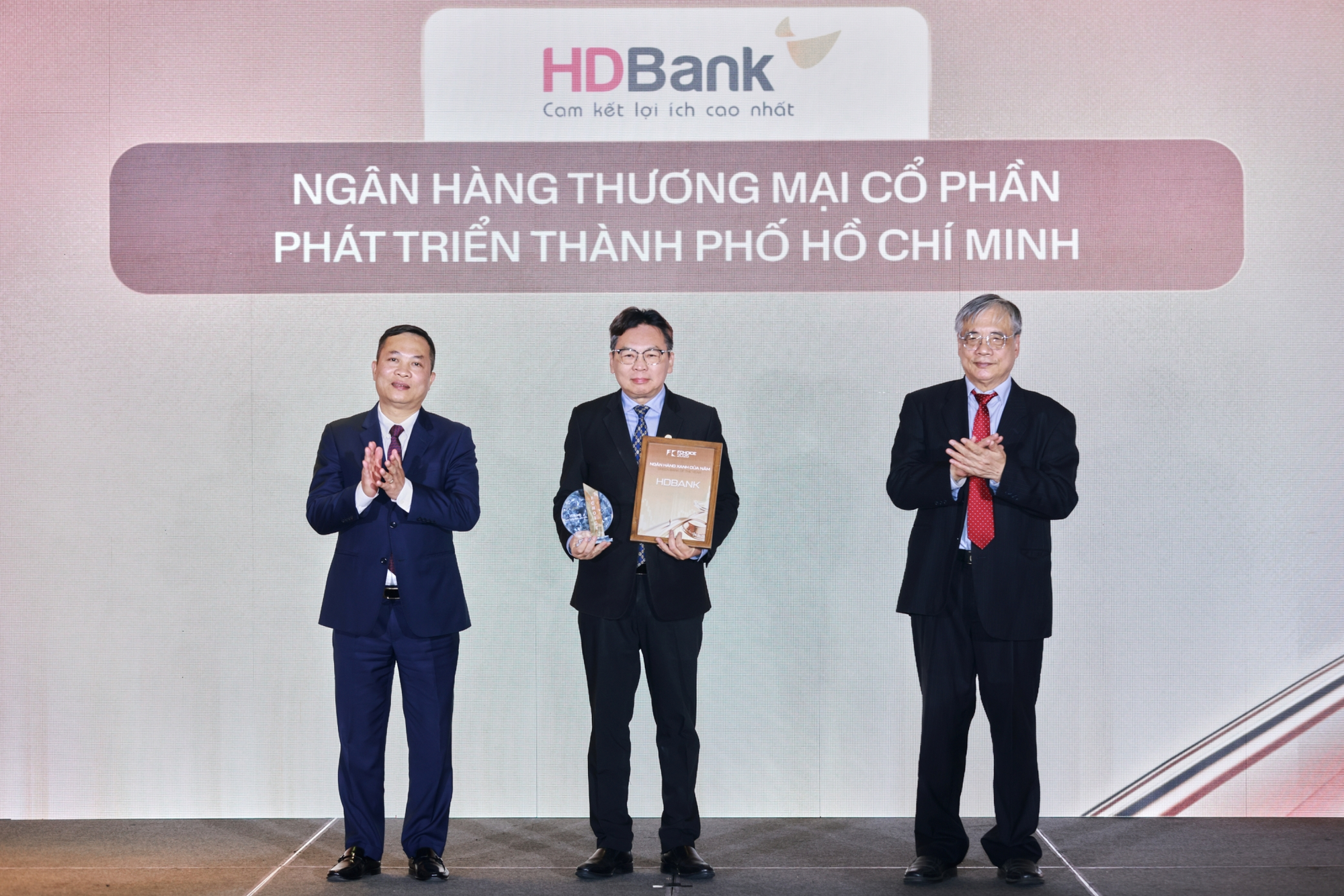 Lễ vinh danh FChoice 2025 - Ảnh 19.