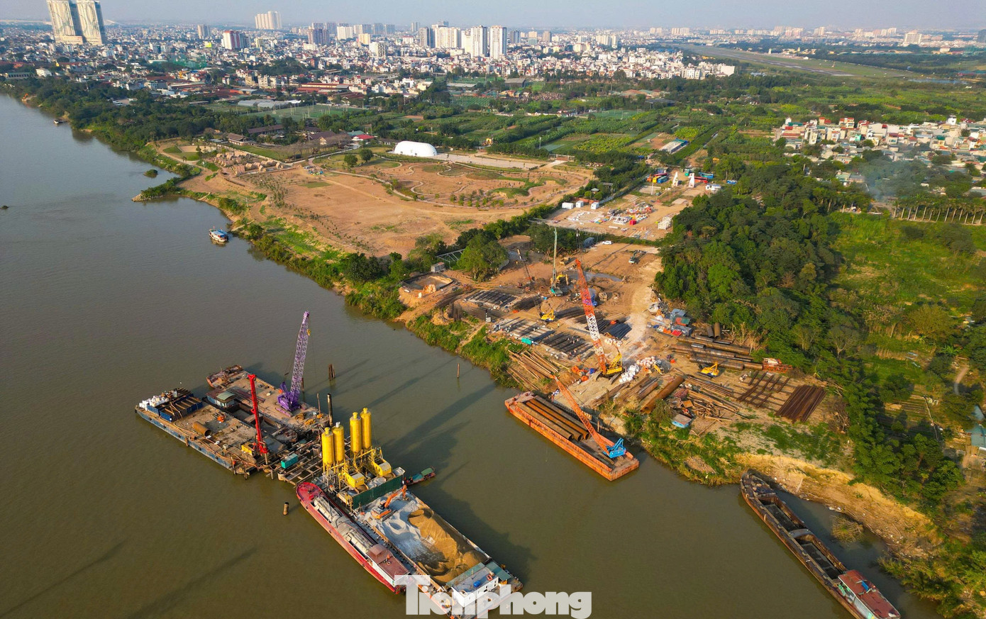 Đại công trường cầu Trần Hưng Đạo 16.000 tỷ đồng nhìn từ trên cao - Ảnh 10.