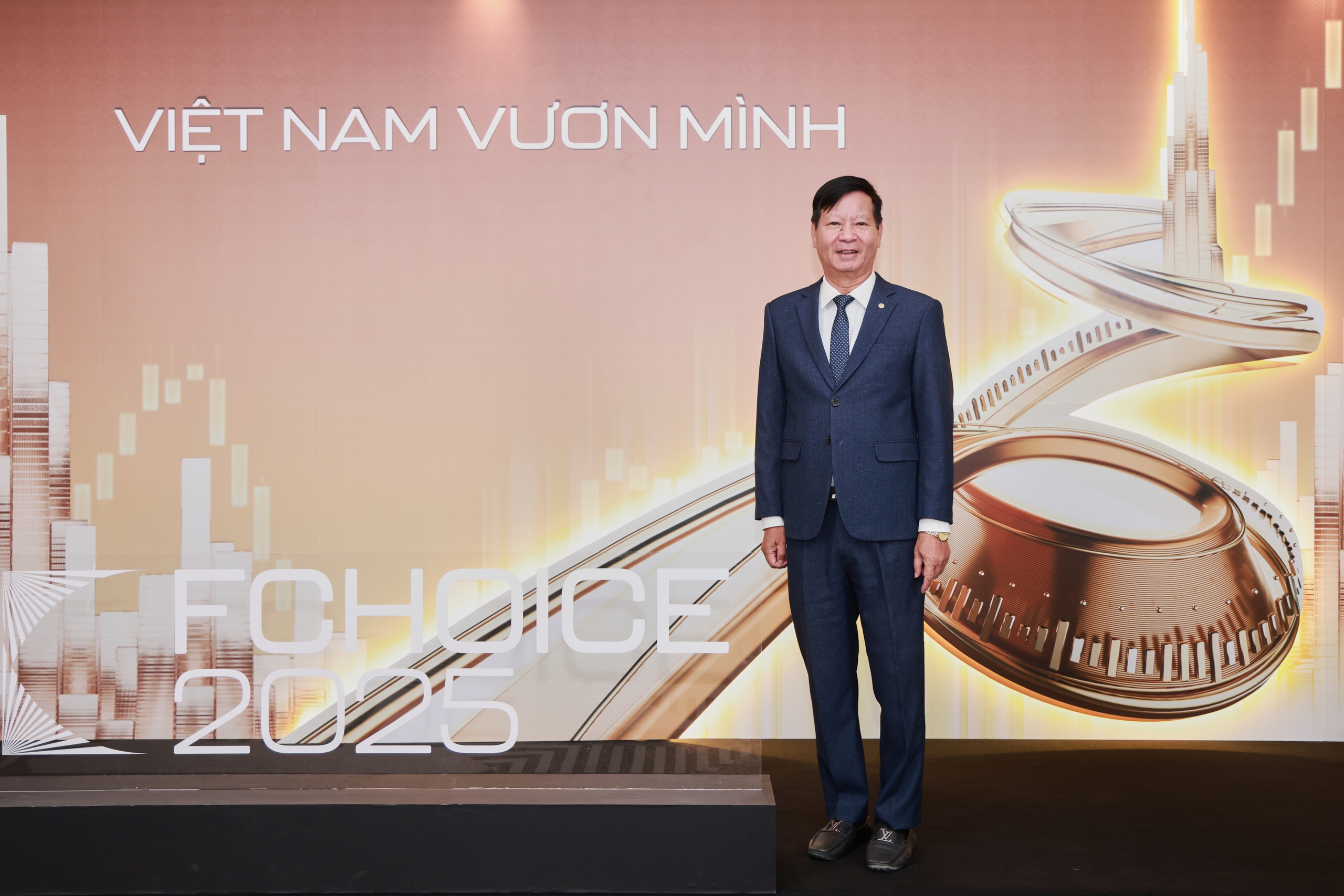 Dàn "khách VIP" tham dự Lễ vinh danh FChoice 2025 và "hiến kế" nắm bắt cơ hội đầu tư trong năm 2026 - Ảnh 14.