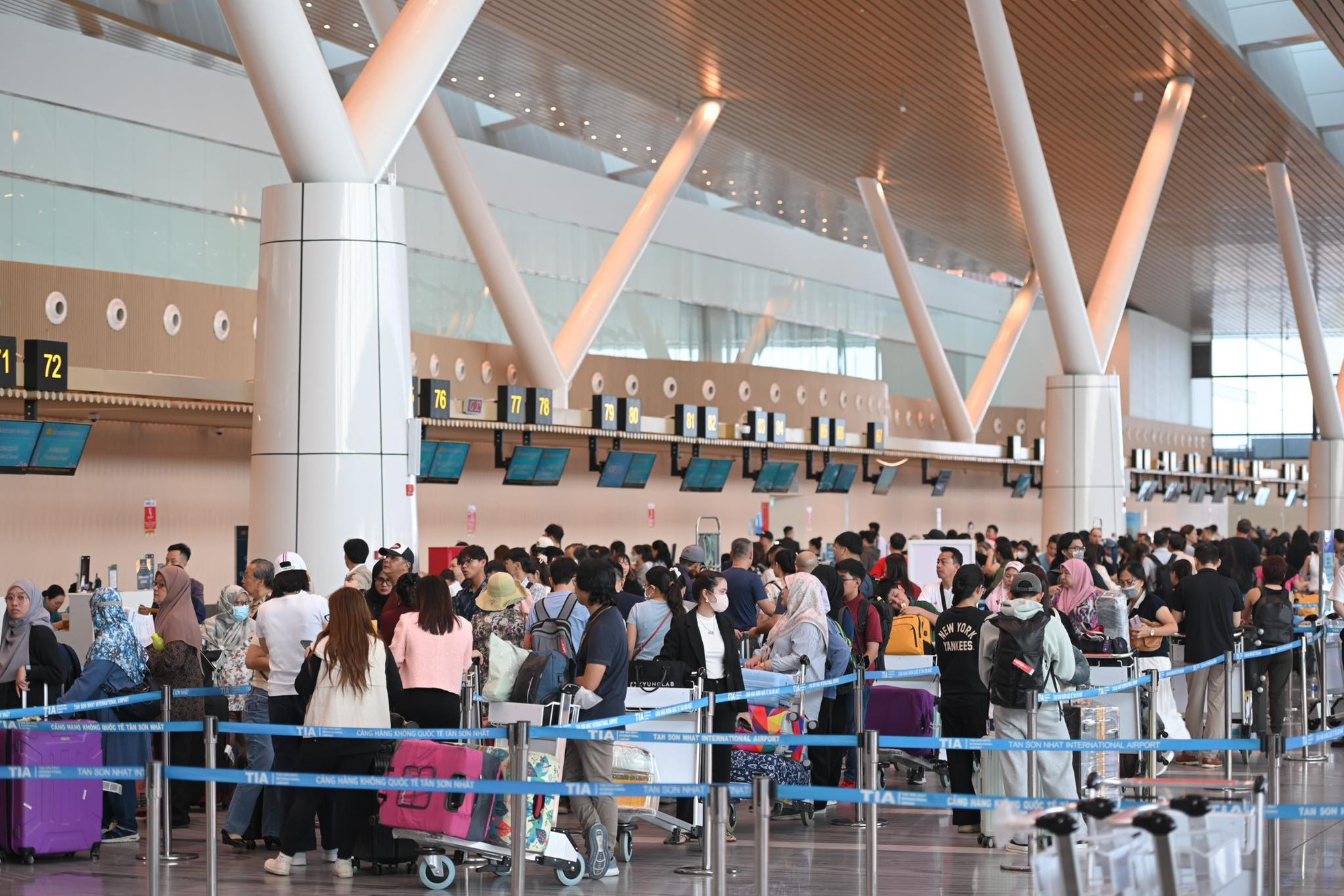 Xuất hiện đường bay ngắn kỷ lục tại Việt Nam, khách vừa thắt dây an toàn chưa kịp nóng chỗ máy bay đã hạ cánh- Ảnh 1.