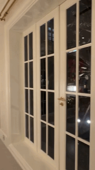 Cả showbiz có đúng 1 người: Nuôi 10 người con không cùng huyết thống, ở biệt thự "khủng" 2.000m² - Ảnh 10.