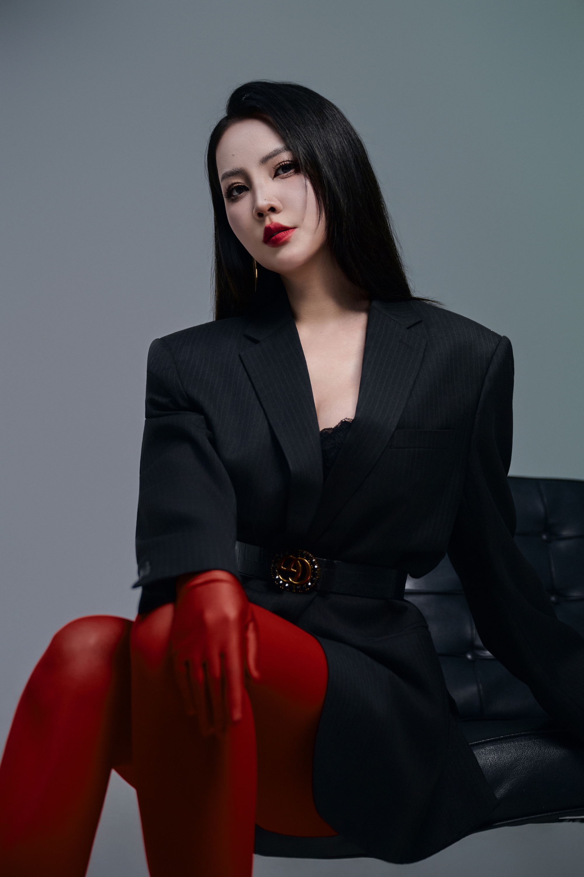 Á hậu Thụy Vân gây chú ý với hình ảnh khác lạ sau sinh lần 2- Ảnh 7.