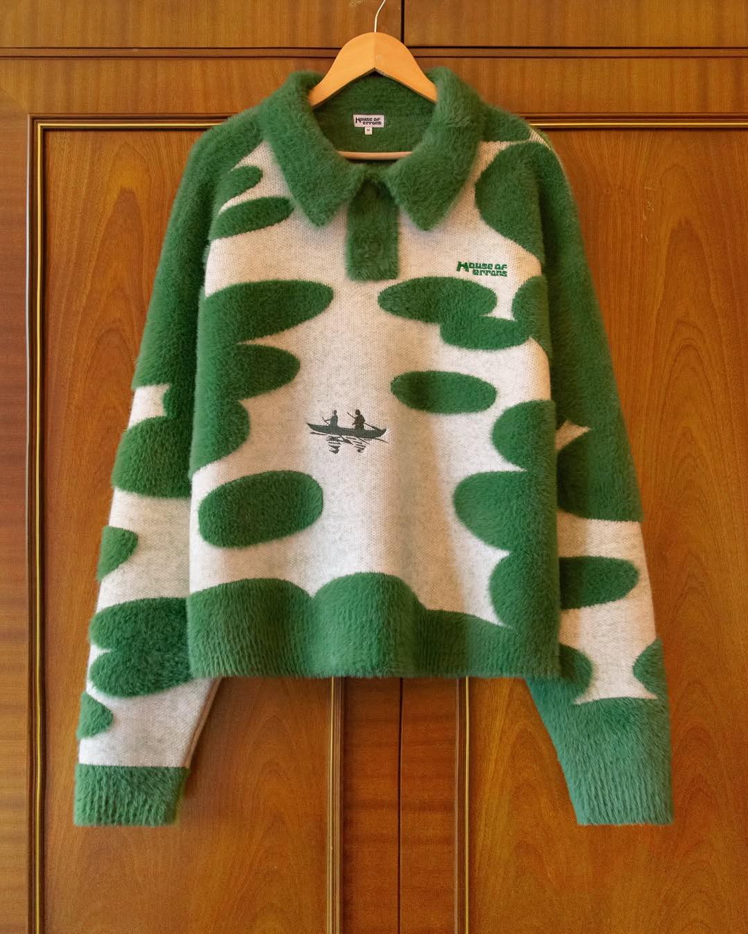 Tốn 1,5 triệu mũi thêu cho một chiếc quần, làm áo len họa tiết tinh xảo như tranh vẽ: Brand nào làm đồ đỉnh vậy?- Ảnh 3.