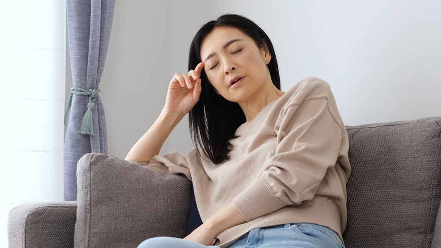 Qua 35 tuổi càng mệt và già nhanh? Bác sĩ gợi ý 7 thực phẩm "tự nhiên" giúp trẻ lại - Ảnh 1.