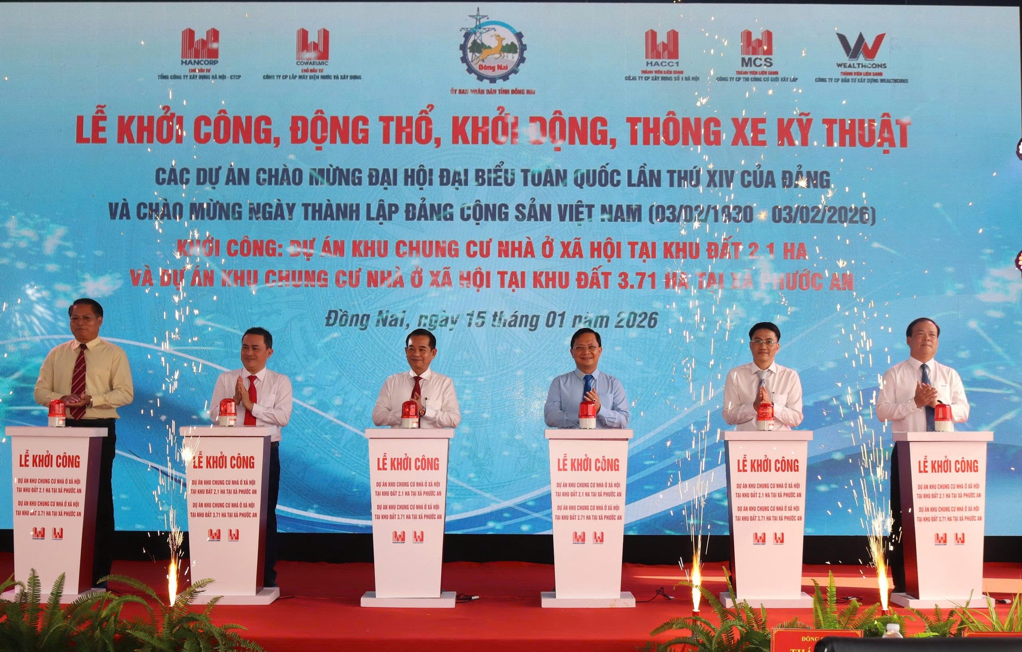 Đồng Nai khởi công 2 dự án nhà ở xã hội, giá thấp nhất 453 triệu đồng/căn - Ảnh 1.