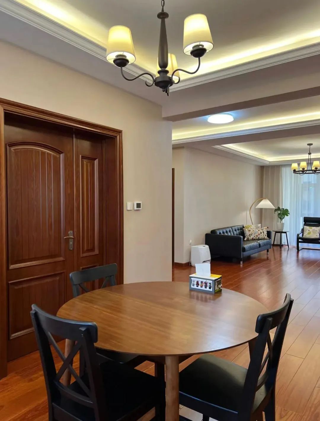 Nhà lúc nào cũng sạch bóng như nhà mẫu: Người phụ nữ trung niên sống tối giản đến mức khiến nhiều người… vừa mê vừa sợ- Ảnh 4.