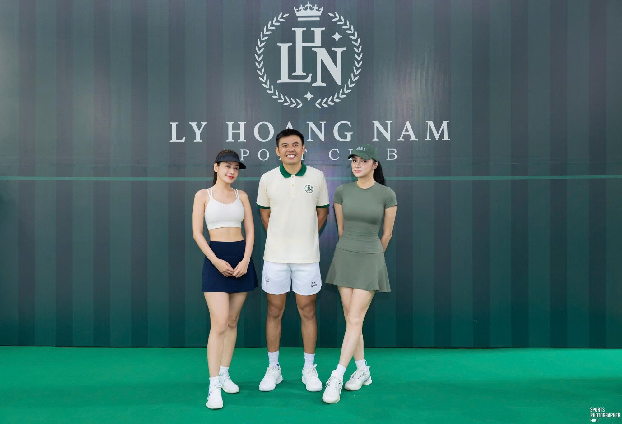 Vào xem Chi Pu đối đầu Hương Giang- Ảnh 1.