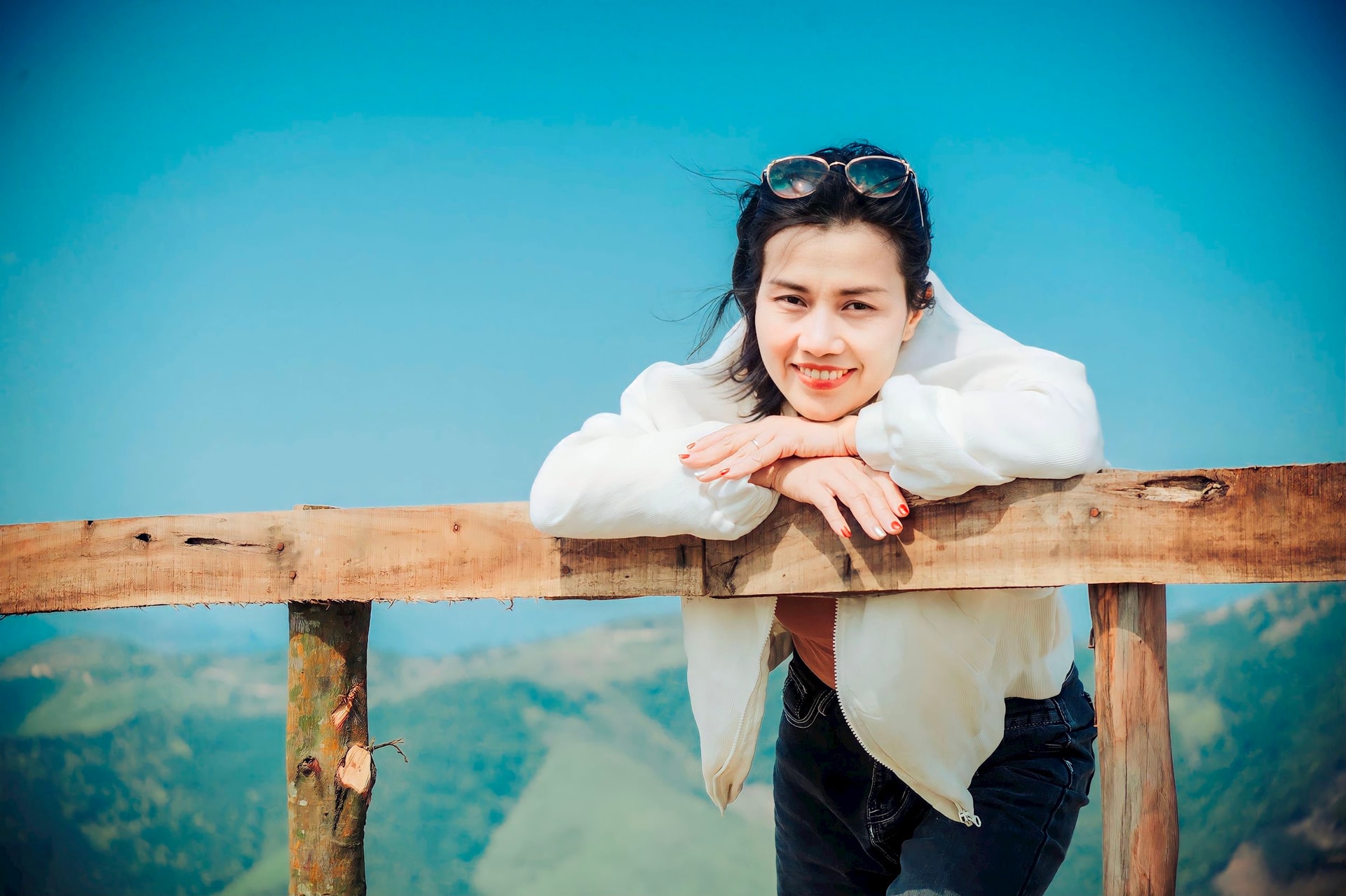 Hành trình từ bờ vực sinh tử đến lựa chọn tạo giá trị cho cộng đồng của người mẹ 8X: “Còn sống nghĩa là còn có thể thay đổi” - Ảnh 1.