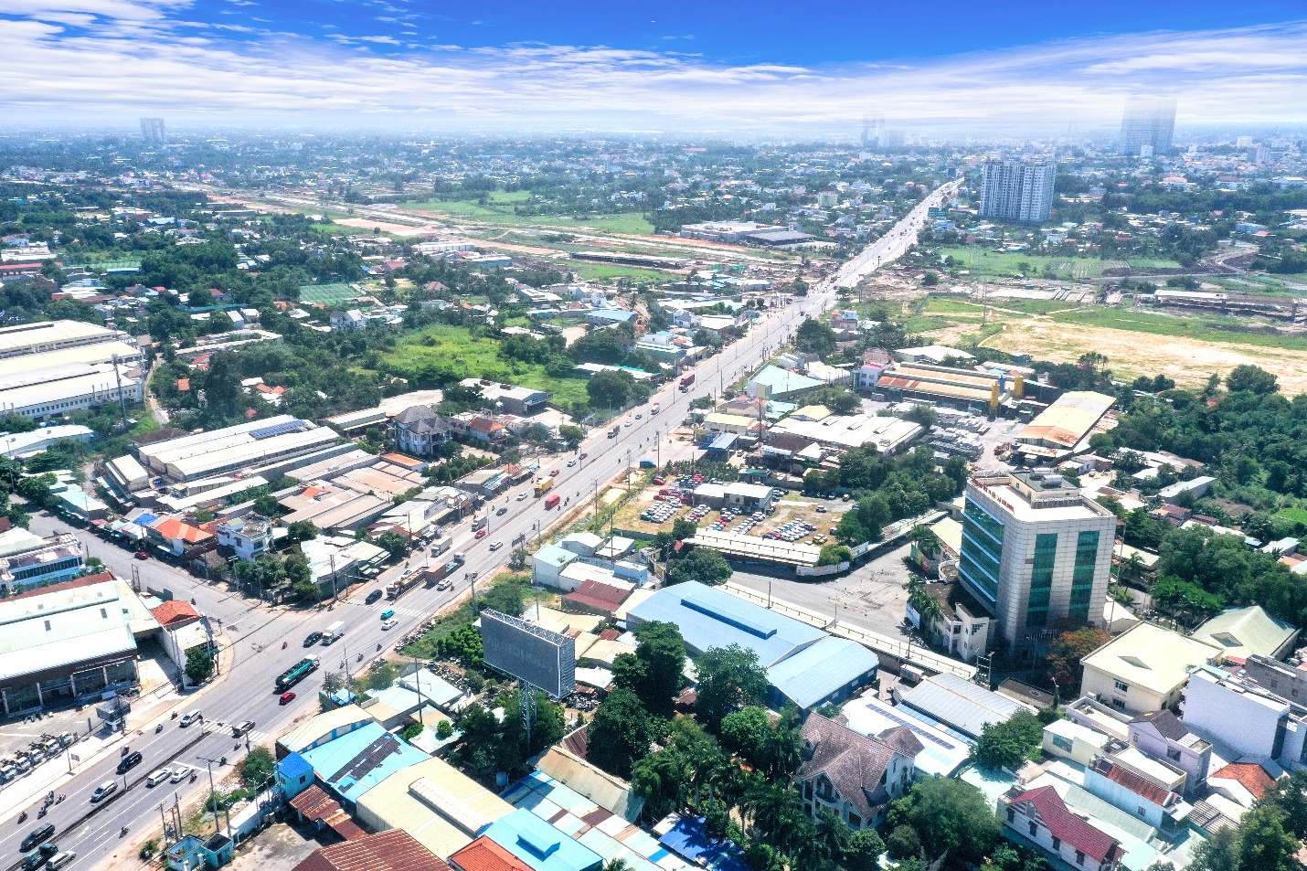 Thị trường khu Đông TP.HCM: “Thanh lọc” nguồn cung bằng chuẩn pháp lý - Ảnh 1. Thị trường khu Đông TP.HCM: “Thanh lọc” nguồn cung bằng chuẩn pháp lý - Ảnh 1.