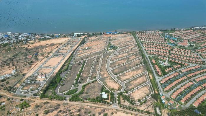 Thanh tra chỉ rõ hàng loạt sai phạm tại dự án Goldsand Hill Villa Mũi Né- Ảnh 1.