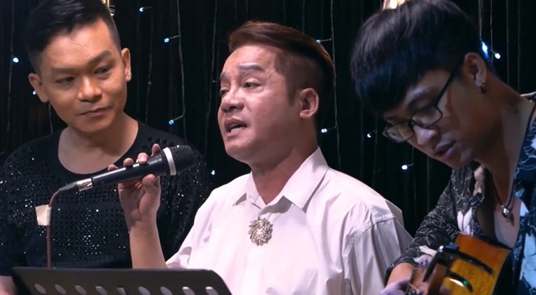 Nam NSƯT 62 tuổi mua nhà TP.HCM: "Minh Thuận đưa tôi luôn 7 cây vàng"- Ảnh 1.