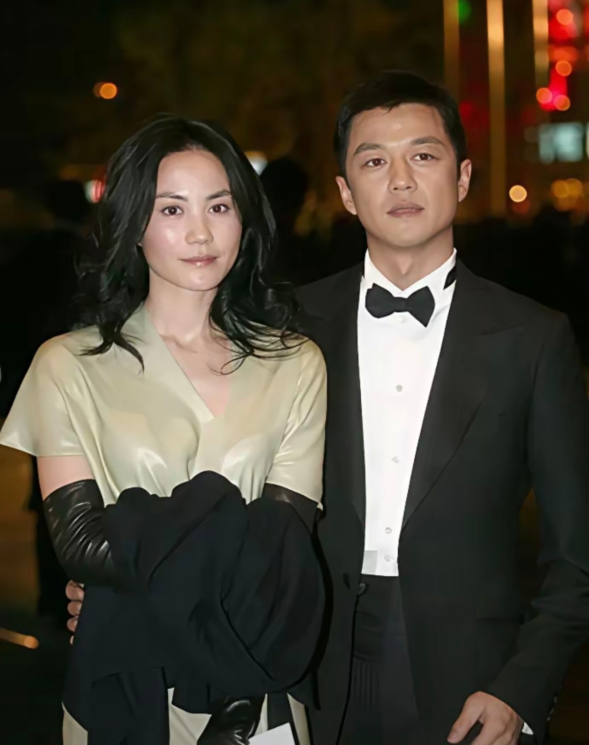 Fan đổ xô quyên góp 34 tỷ "cứu" nam thần vỡ nợ, bị vợ Hoa hậu ruồng bỏ - Ảnh 4.