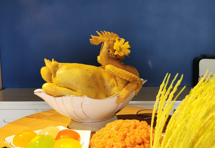 Cách luộc gà cúng mùng 1 tháng Chạp vàng đẹp, da không nứt- Ảnh 1.