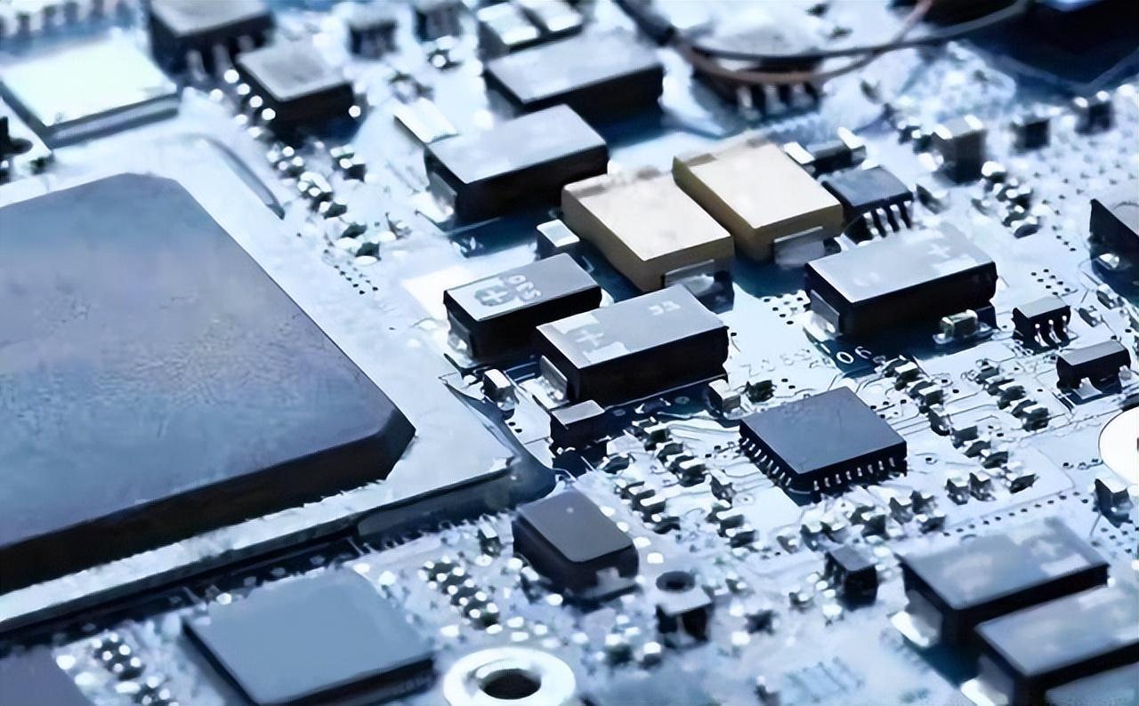 Sếp lớn của ASML tuyên bố: Trung Quốc đang tiến bộ theo cách mà chúng ta không thể ngăn cản- Ảnh 1.